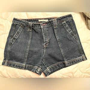 Tommy Hilfiger size 12 Jean shorts